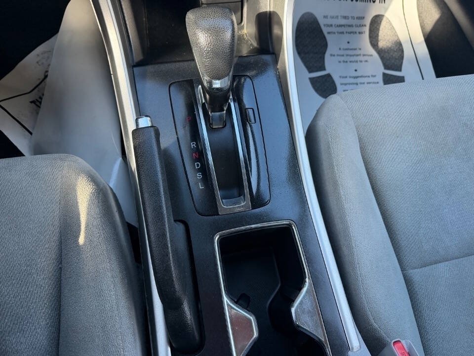 Used 2013 Honda Accord LX image 24