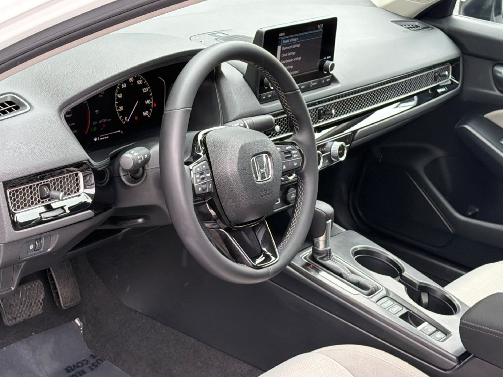 Used 2024 Honda Civic EX image 14