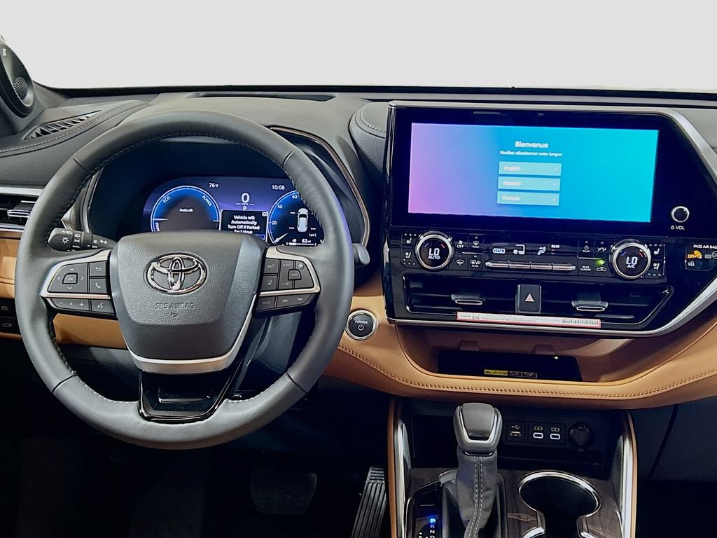 New 2026 Toyota Highlander Platinum AWD/4WD image 22