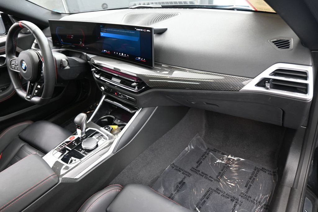 Used 2026 BMW M2 w/ Lighting Package RWD image 39