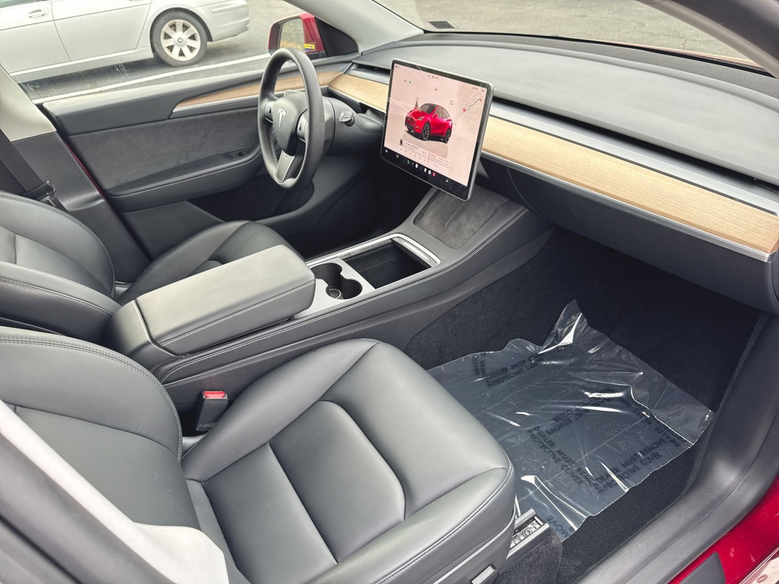 Used 2024 Tesla Model Y Long Range image 33