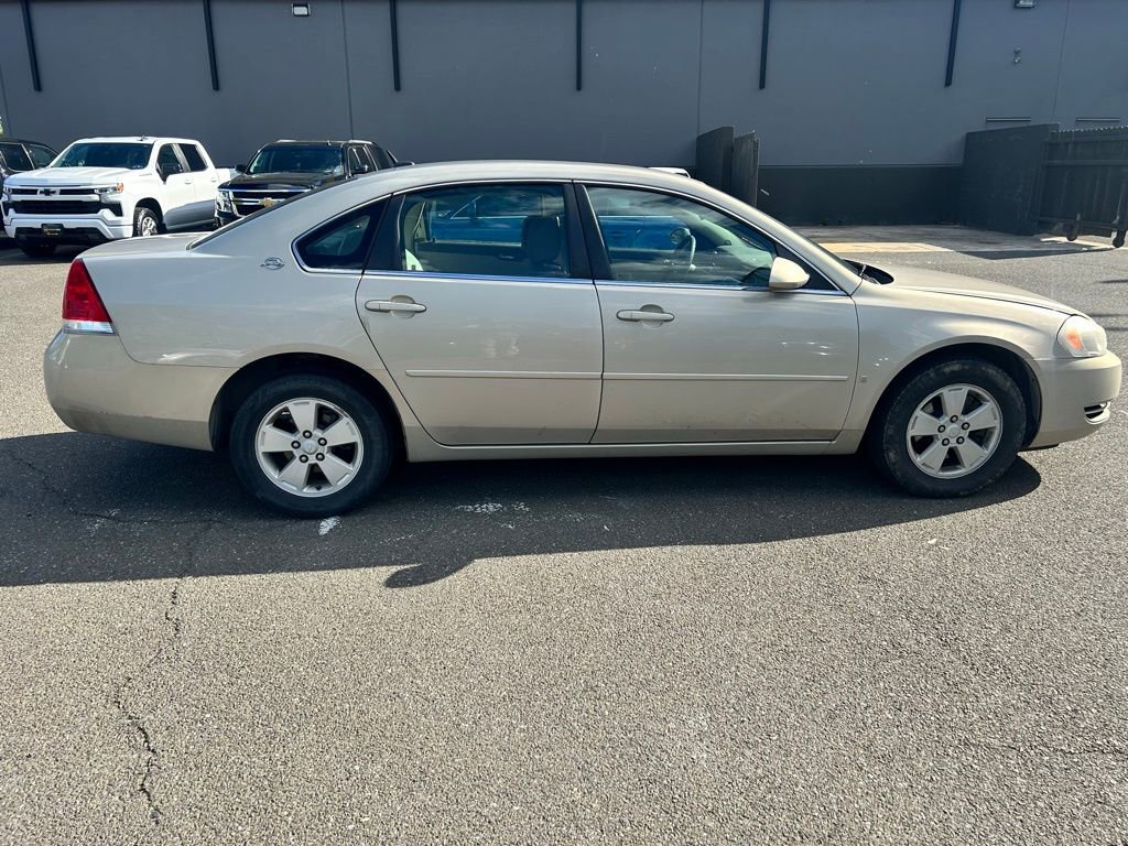 Used 2008 Chevrolet Impala LT FWD image 8