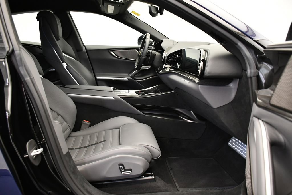 Used 2023 Ferrari Purosangue image 49