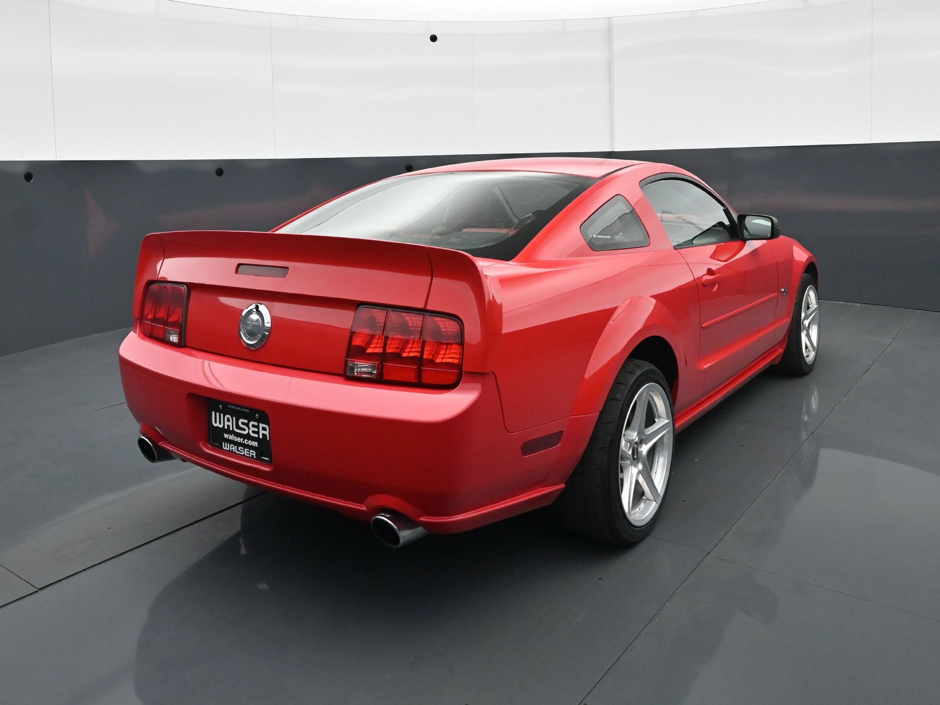 Used 2007 Ford Mustang GT Premium RWD image 6