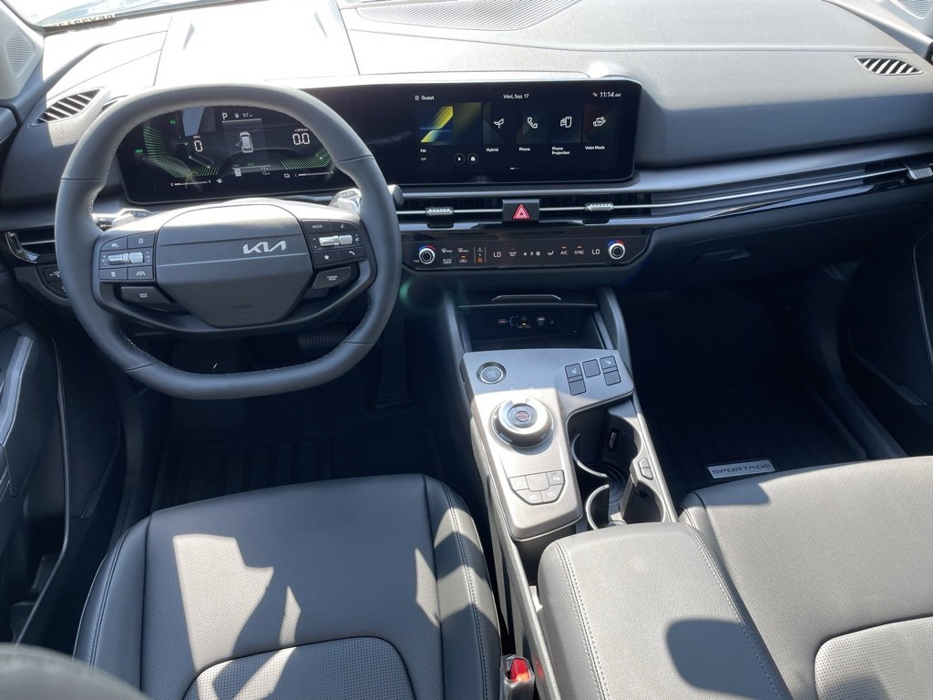 New 2026 Kia Sportage EX image 24
