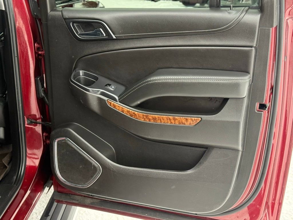 Used 2019 Chevrolet Suburban Premier image 27