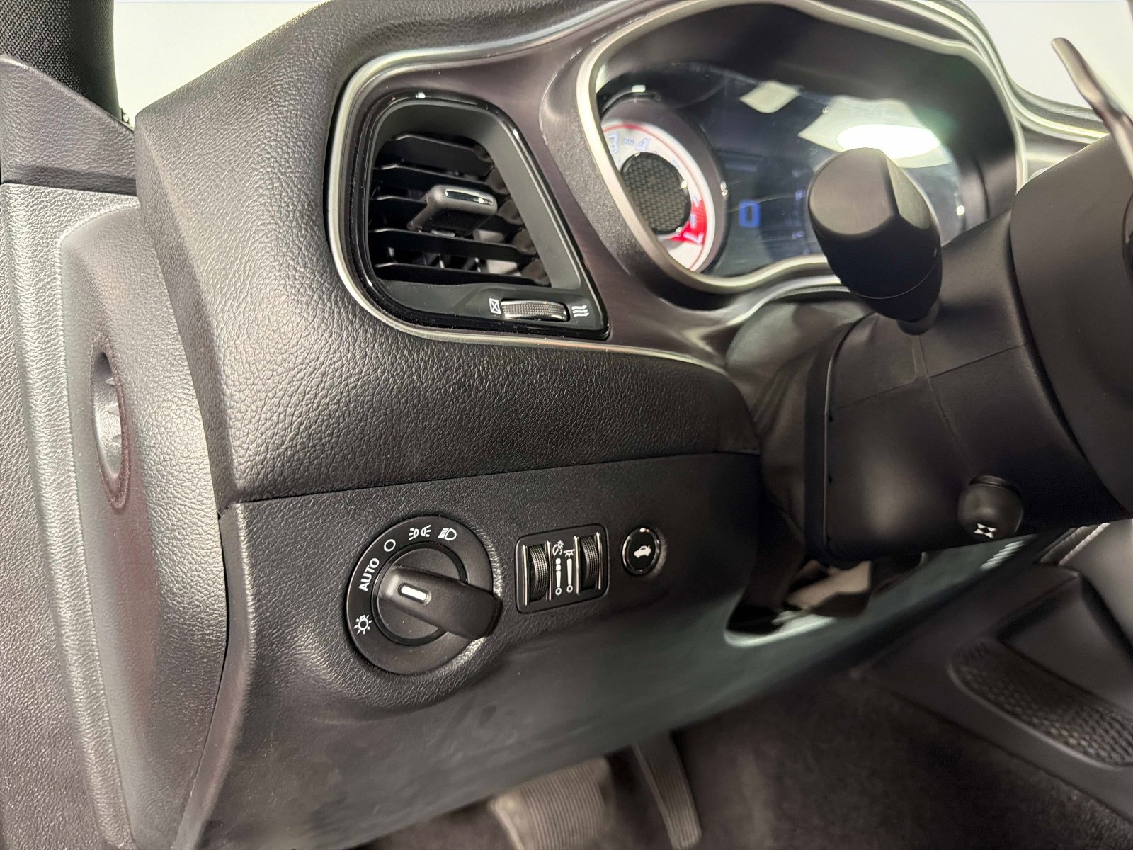 Used 2018 Dodge Challenger SRT Demon RWD image 30