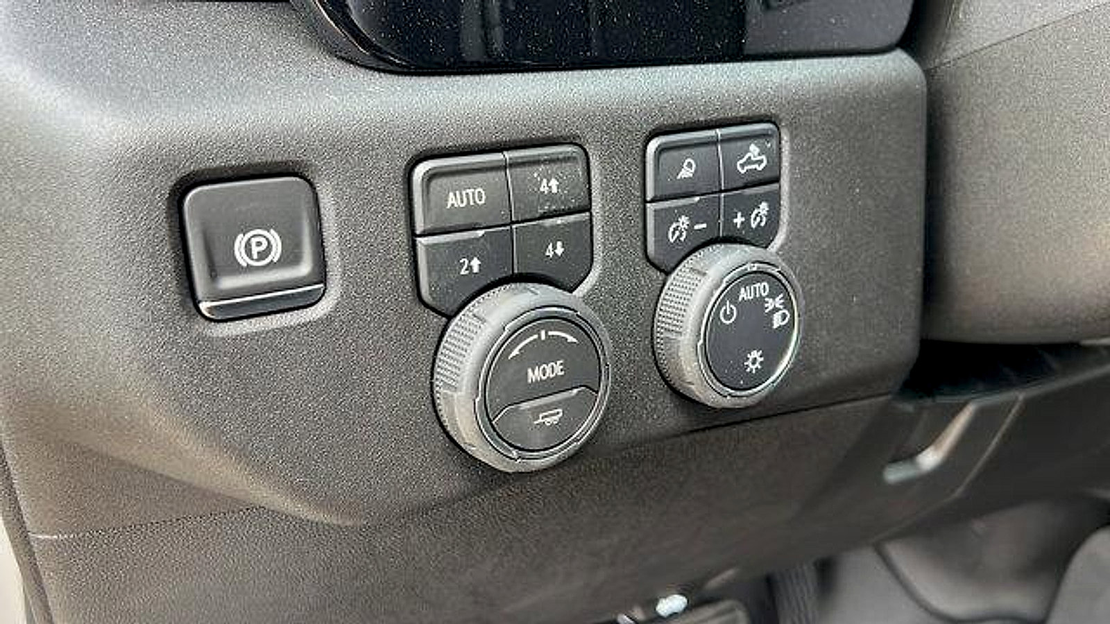 New 2026 Chevrolet Silverado 1500 LT w/ All Star Edition Plus image 27