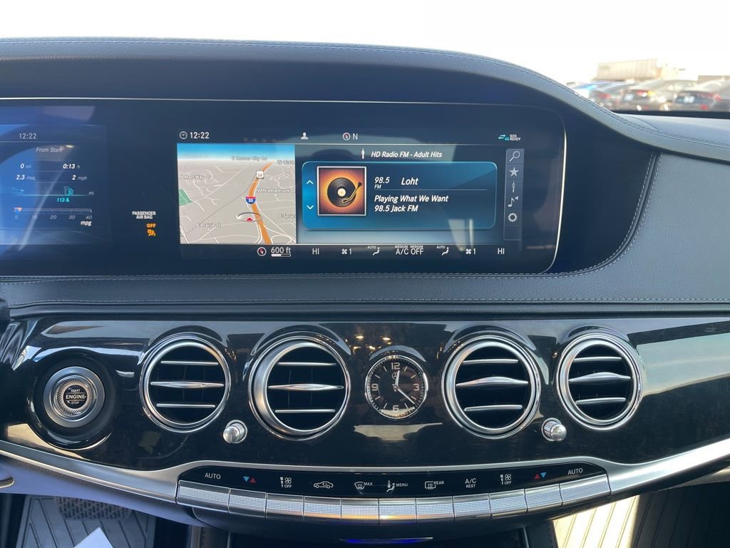 Used 2019 Mercedes-Benz S 560 4MATIC Sedan image 31