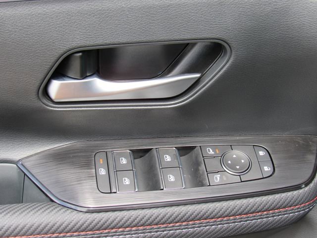 New 2026 Nissan Kicks SR FWD image 19