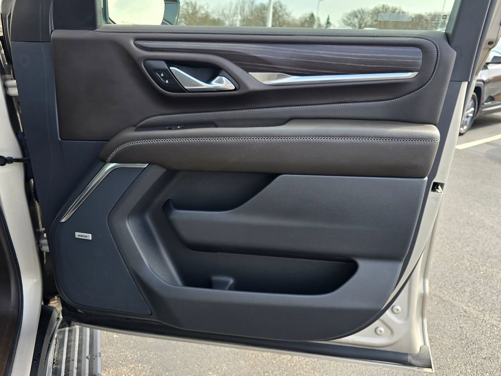 Certified 2023 GMC Yukon XL Denali w/ Denali Reserve Package image 39