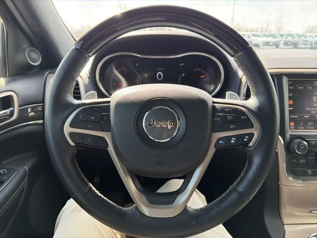 Used 2014 Jeep Grand Cherokee Overland w/ Advanced Technology Group image 43