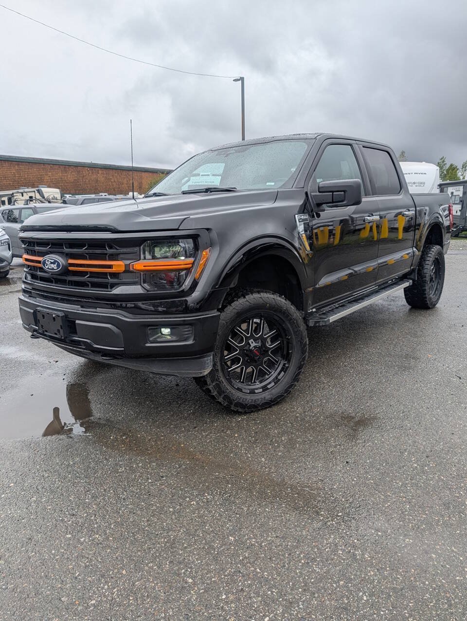 Used 2025 Ford F150 XLT w/ Equipment Group 301A Standard AWD/4WD image 2