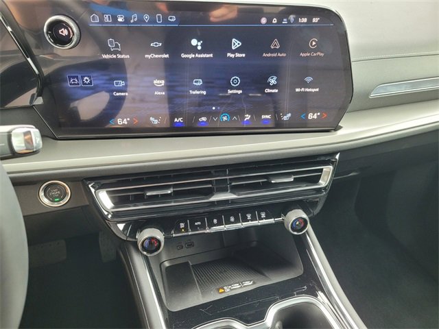 New 2025 Chevrolet Traverse LT w/ Driver Confidence Package image 17