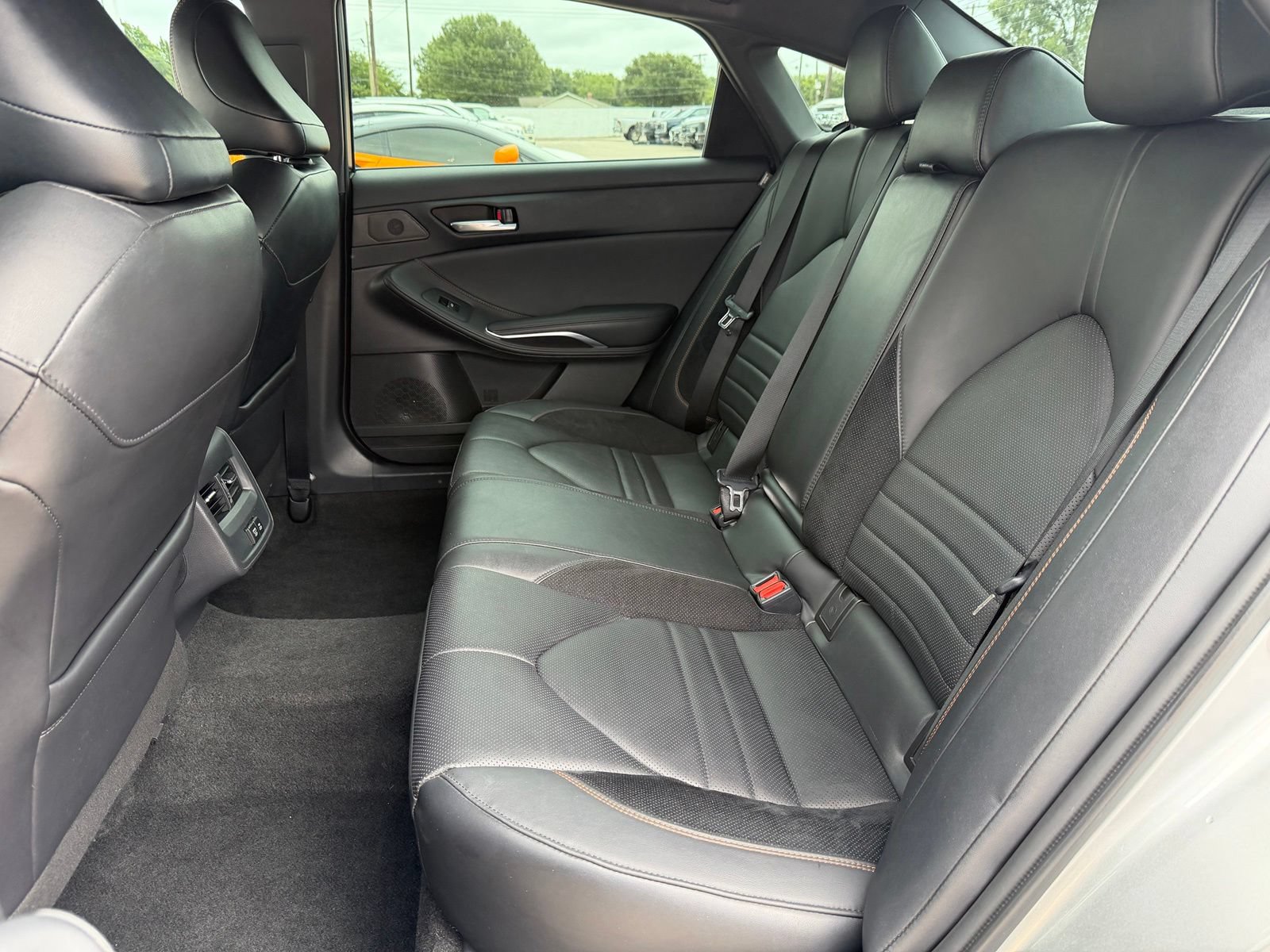 Used 2021 Toyota Avalon XSE FWD image 21