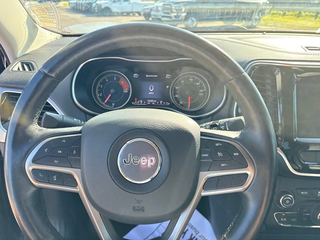 Used 2019 Jeep Cherokee Limited AWD/4WD image 19