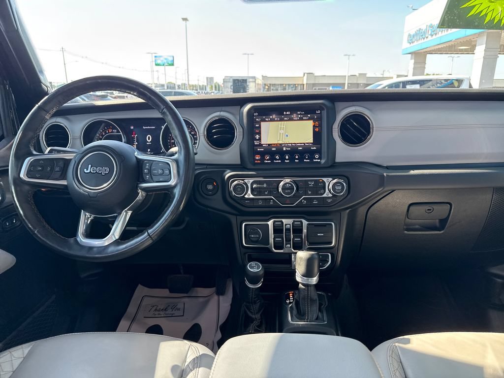 Used 2021 Jeep Gladiator Overland AWD/4WD image 25