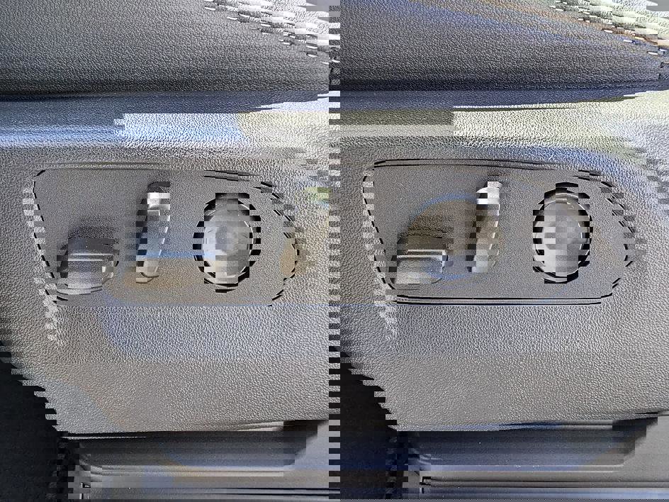 New 2026 Chevrolet Suburban Premier w/ Sun And Tow Package image 15