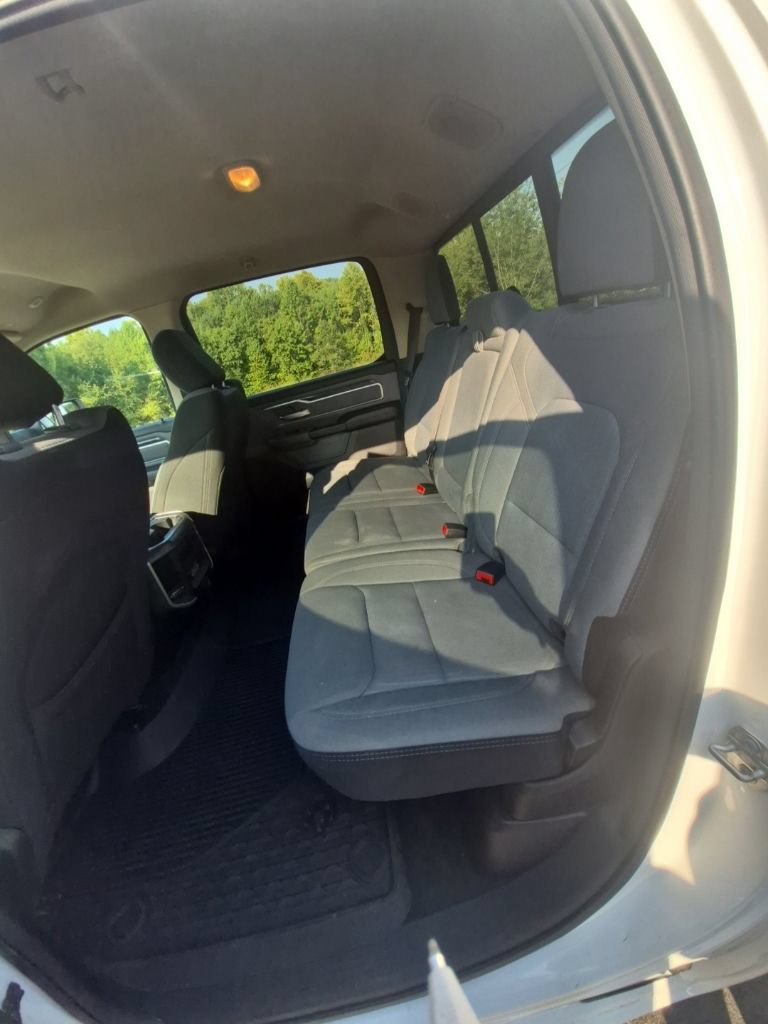 Used 2020 RAM 1500 Big Horn AWD/4WD image 11