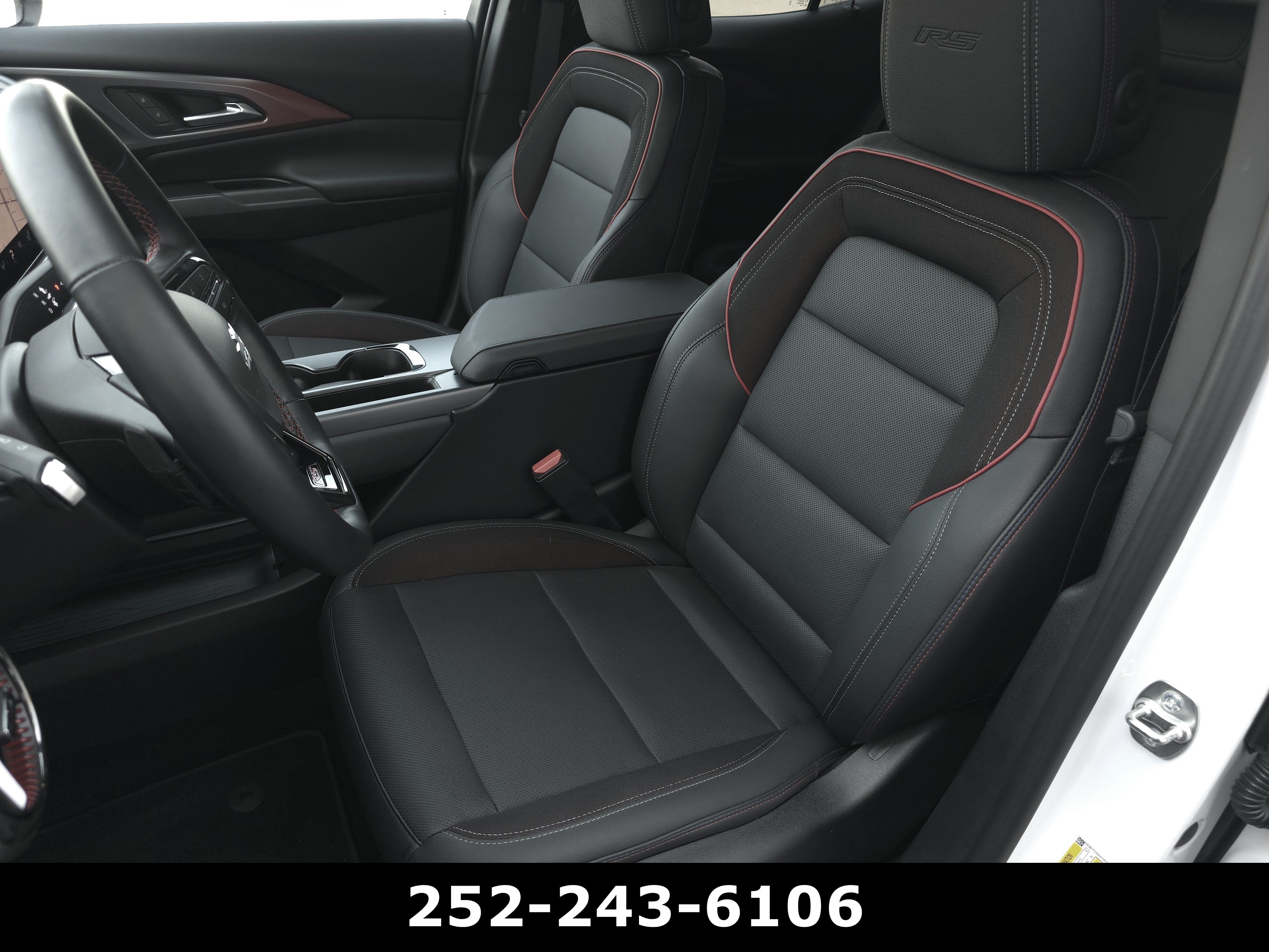 Used 2024 Chevrolet Equinox EV RS FWD image 10