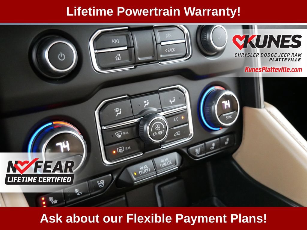 Used 2023 Chevrolet Suburban Premier AWD/4WD image 28