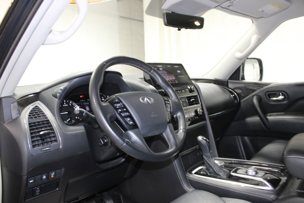 Used 2024 INFINITI QX80 Luxe image 16