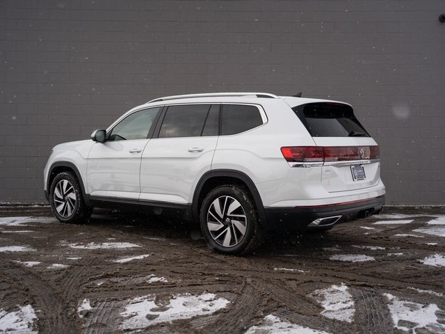 Certified 2025 Volkswagen Atlas SEL image 3