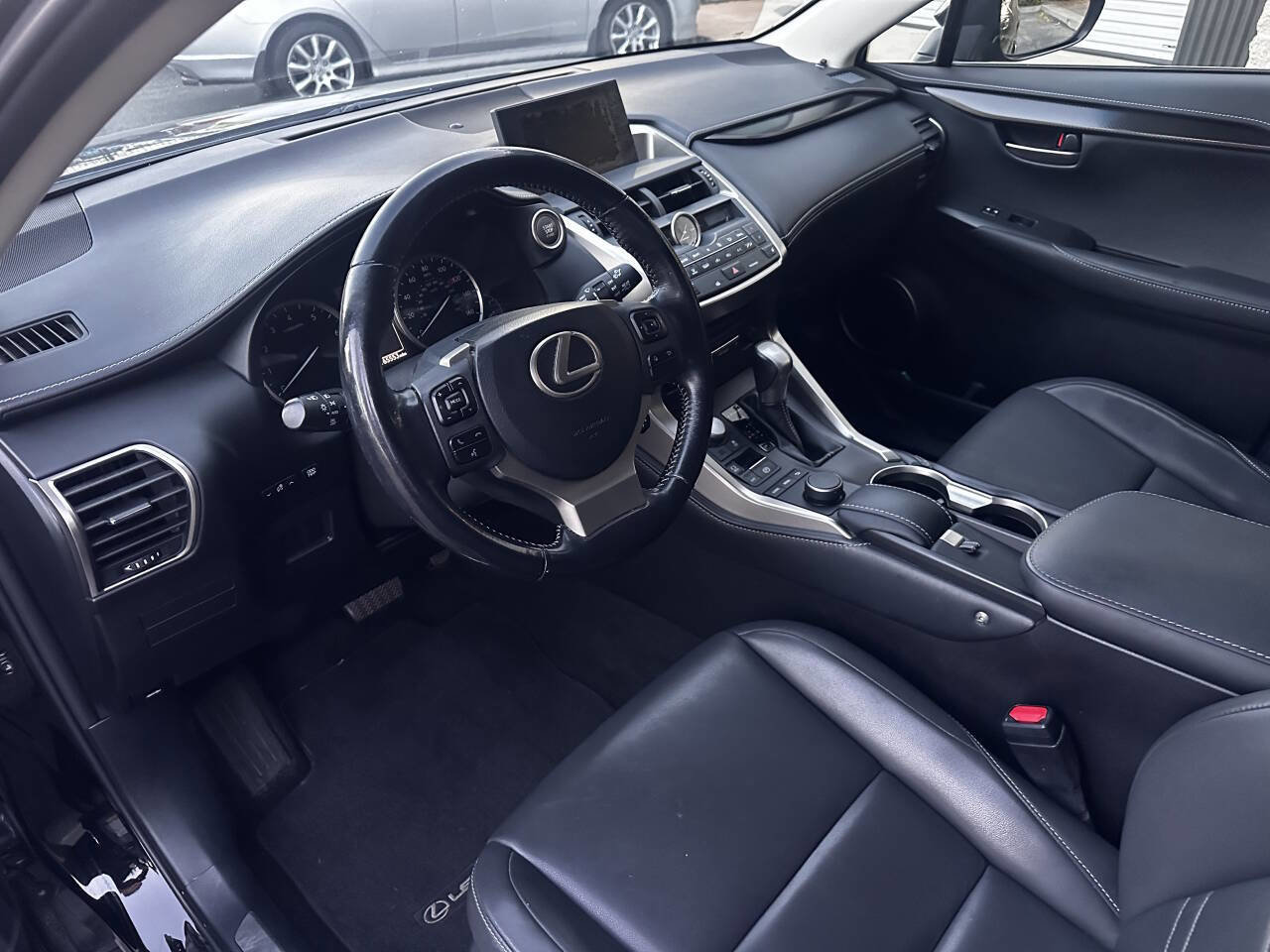 Used 2015 Lexus NX 200t FWD image 14