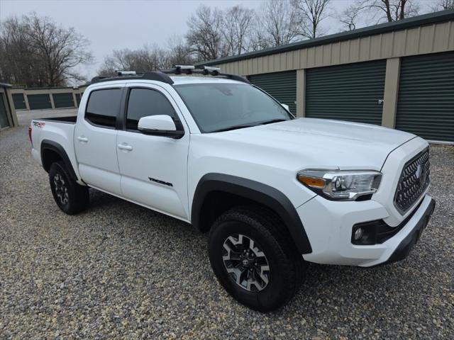 Certified 2019 Toyota Tacoma TRD Off-Road w/ Technology Package AWD/4WD image 9