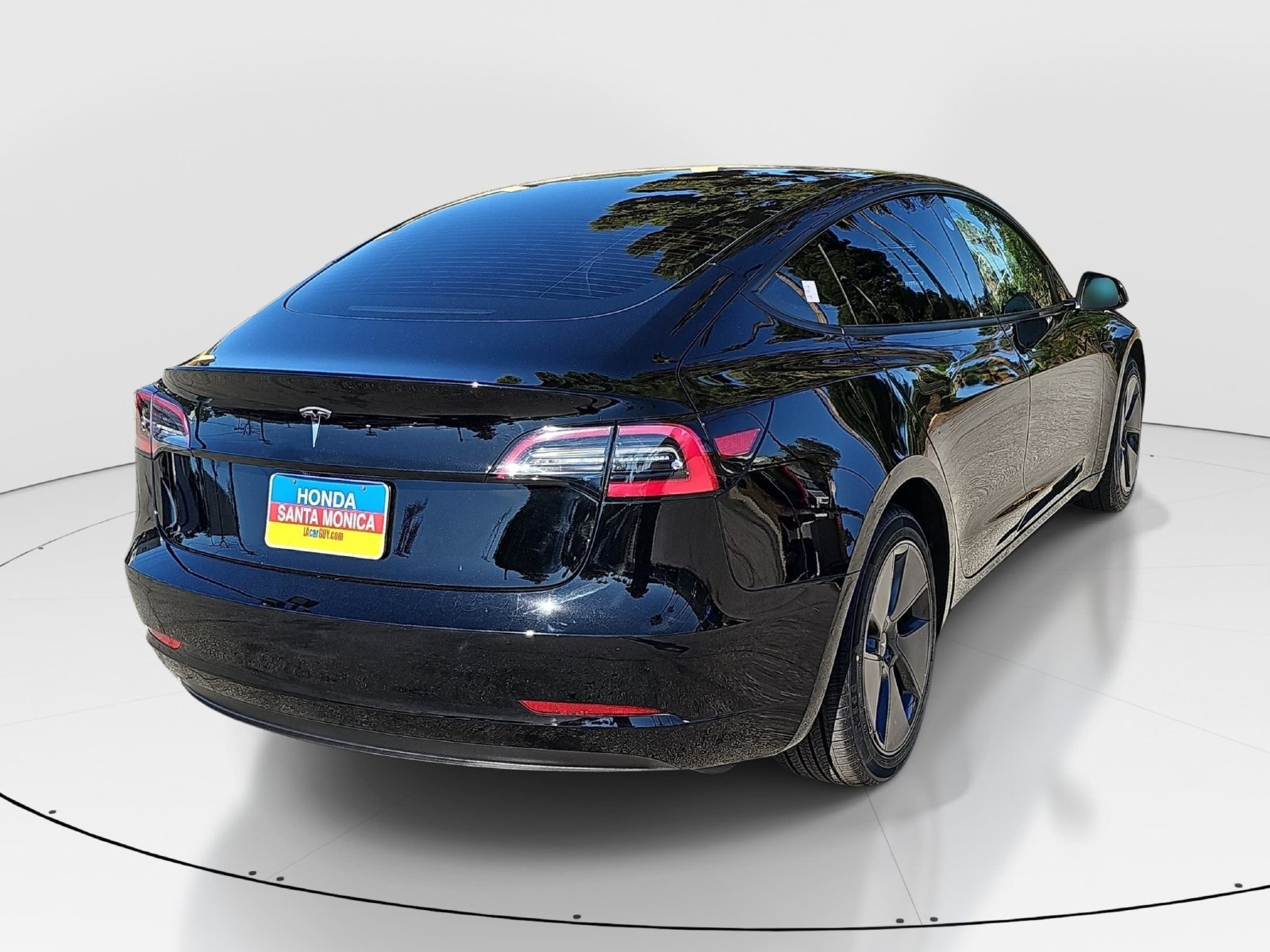 Used 2023 Tesla Model 3 Standard Range RWD image 5