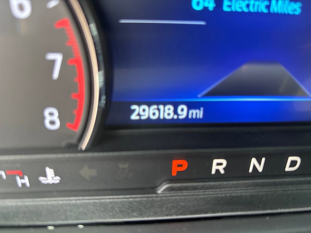 Used 2023 Ford Explorer Limited w/ Hybrid Equipment Group 310A image 16