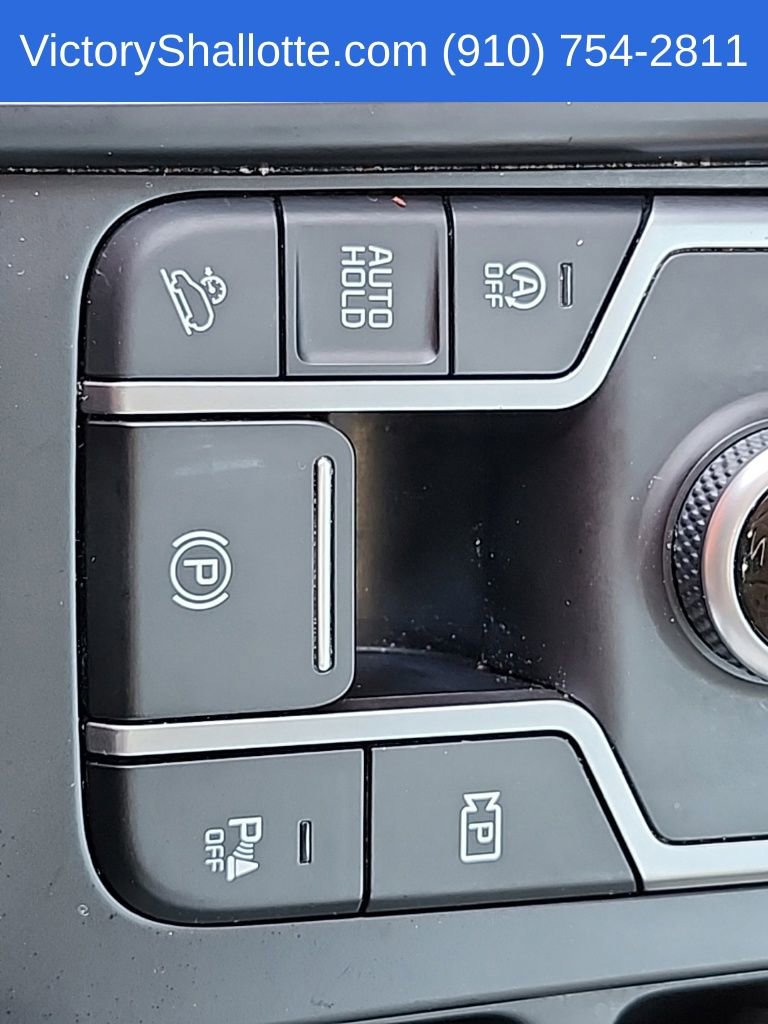 Used 2021 Kia Sorento EX w/ Panoramic Sunroof Package FWD image 9