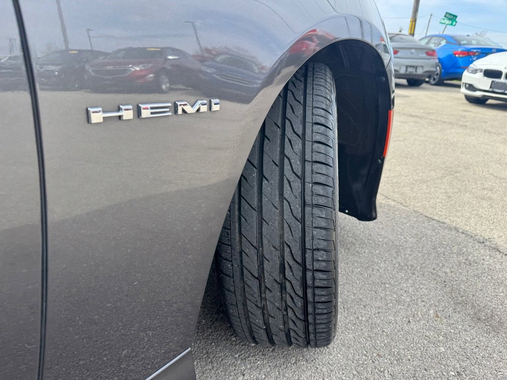 Used 2021 Dodge Charger R/T w/ Navigation & Travel Group image 11