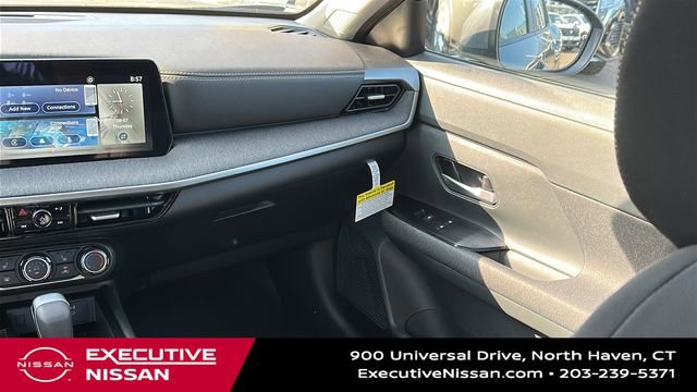 Used 2025 Nissan Kicks SV w/ SV Premium Package AWD/4WD image 24