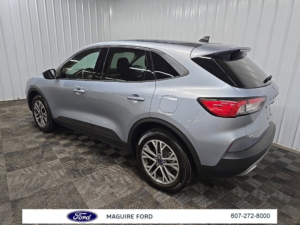 Used 2022 Ford Escape SEL image 11