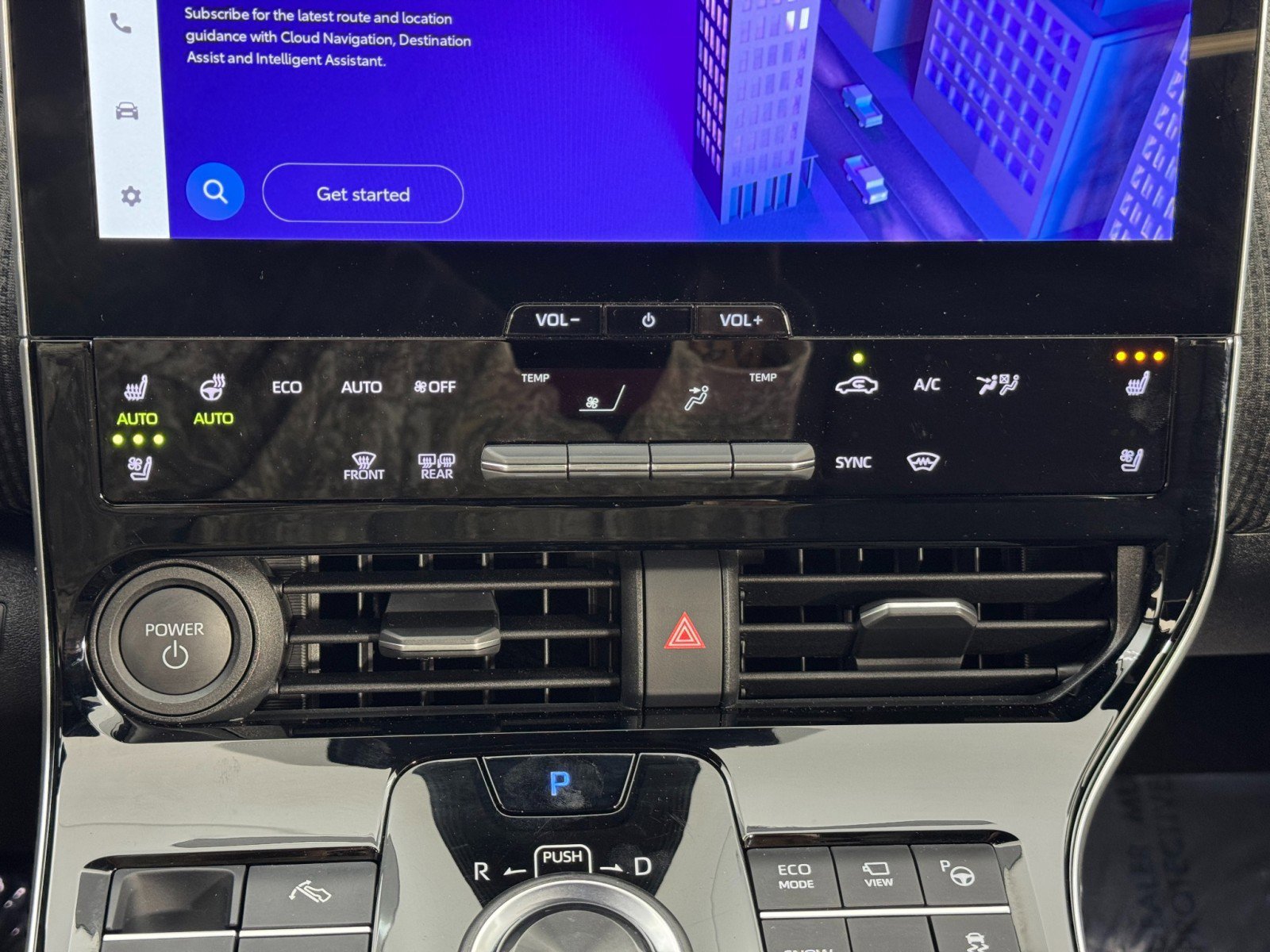 Used 2024 Toyota bZ4X Limited image 25