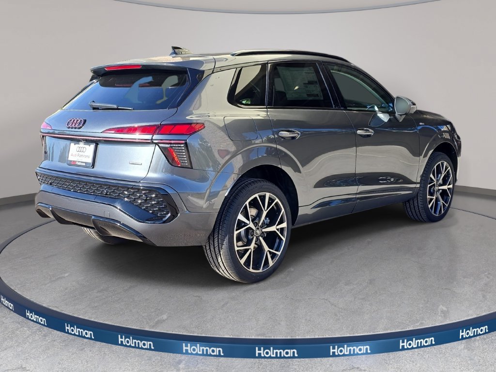 New 2026 Audi Q3 quattro 2.0T AWD/4WD image 5