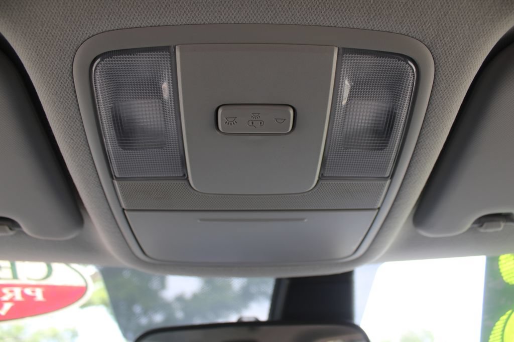 Certified 2025 Kia Soul LX FWD image 43