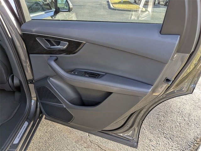 Used 2024 Audi Q7 2.0T Premium Plus image 35