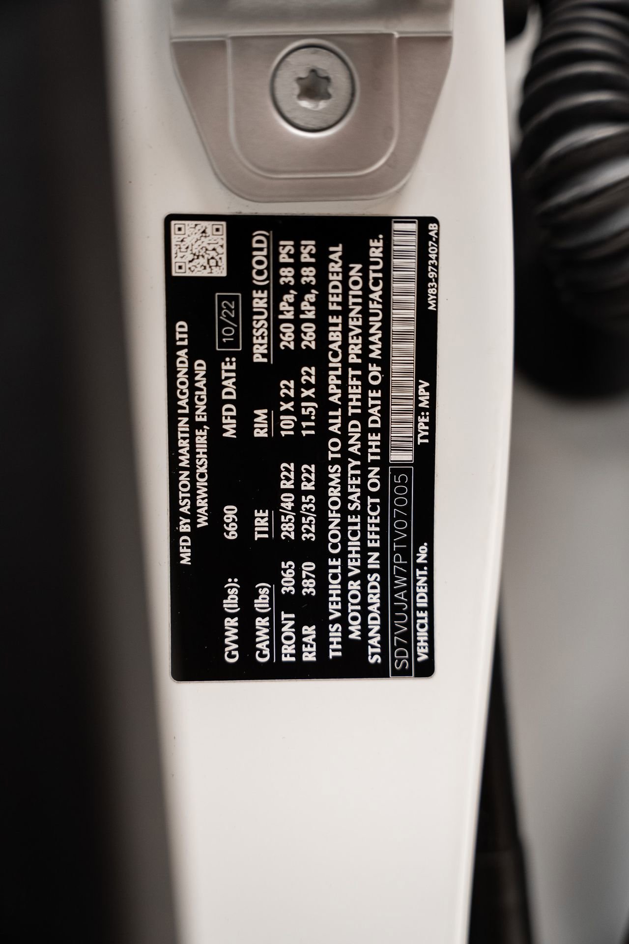 Used 2023 Aston Martin DBX AWD/4WD image 57
