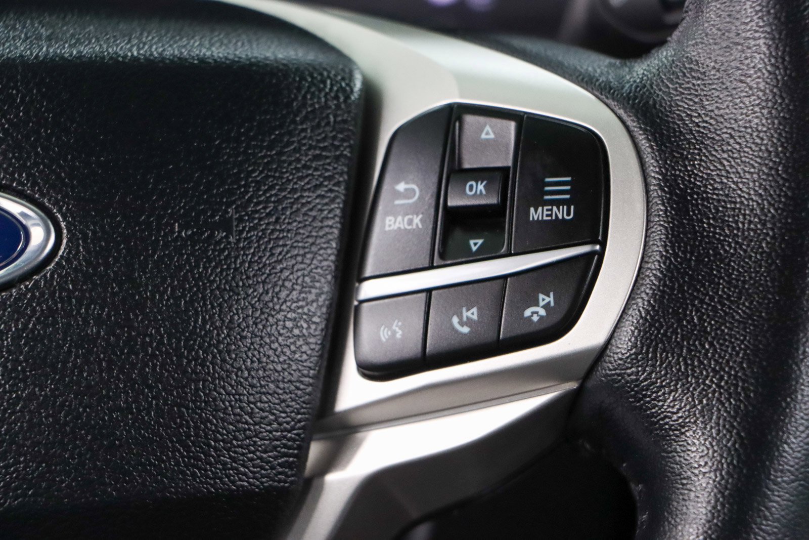 Used 2023 Ford Explorer XLT w/ Equipment Group 202A image 14