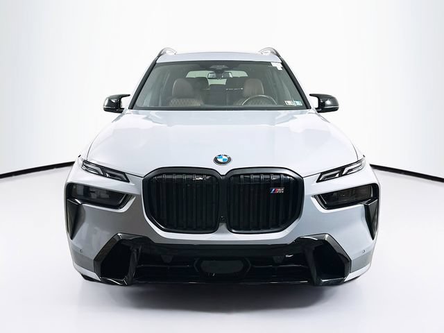 Used 2026 BMW X7 M60i AWD/4WD image 2