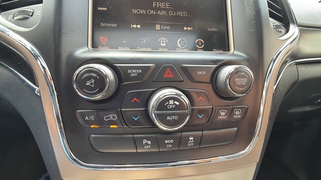 Used 2014 Jeep Grand Cherokee Limited AWD/4WD image 16