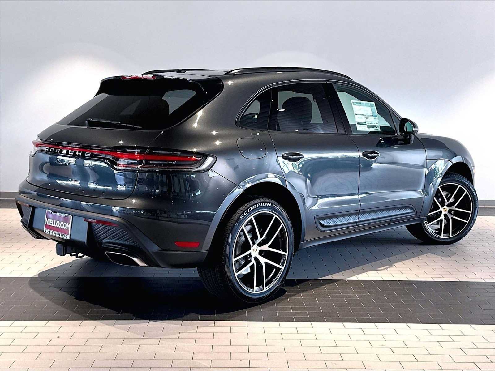 New 2026 Porsche Macan AWD/4WD image 7