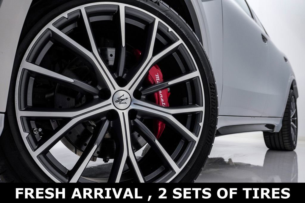 Certified 2024 Maserati Grecale Trofeo image 5