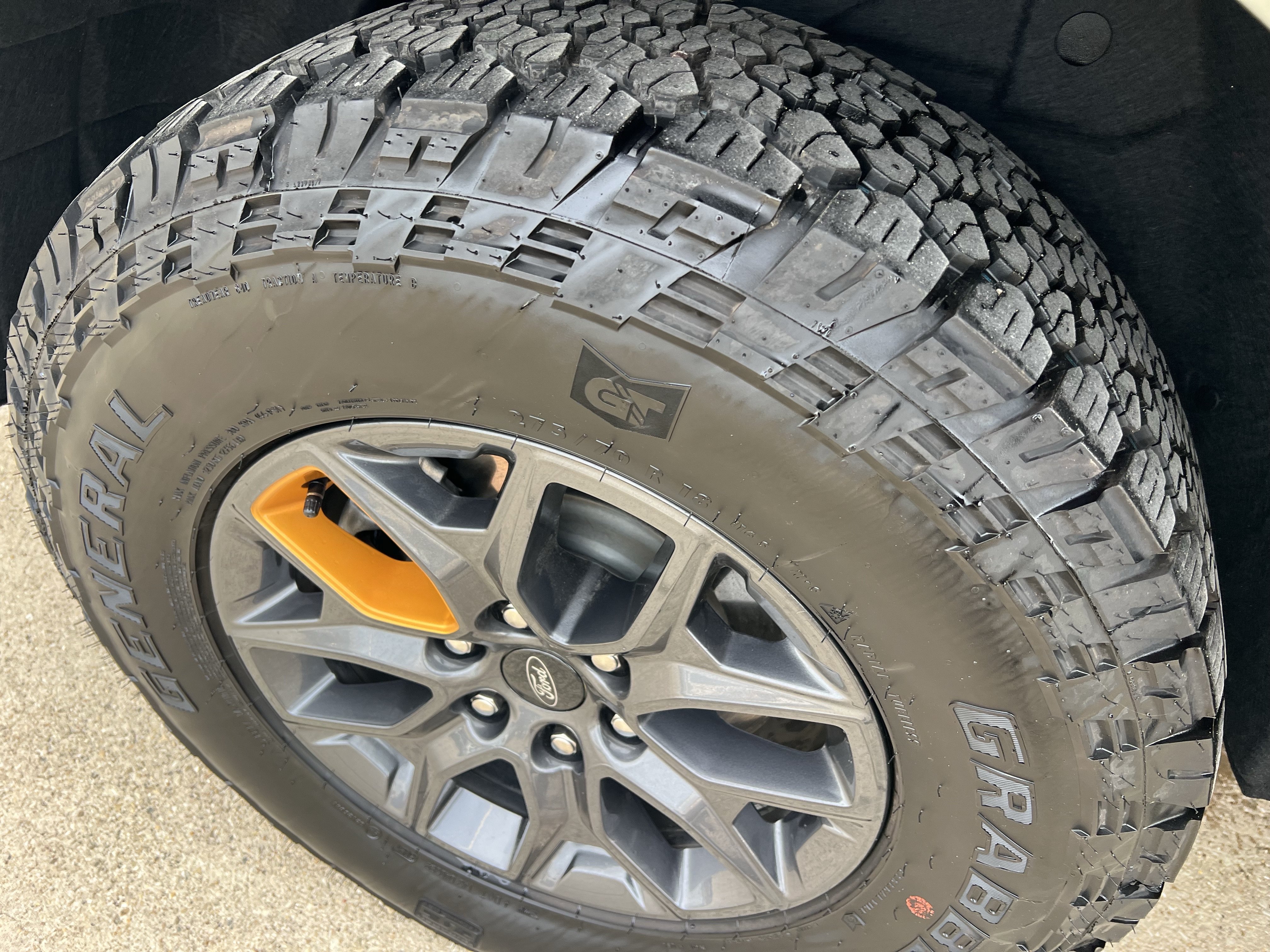 Used 2025 Ford Expedition Tremor AWD/4WD image 5