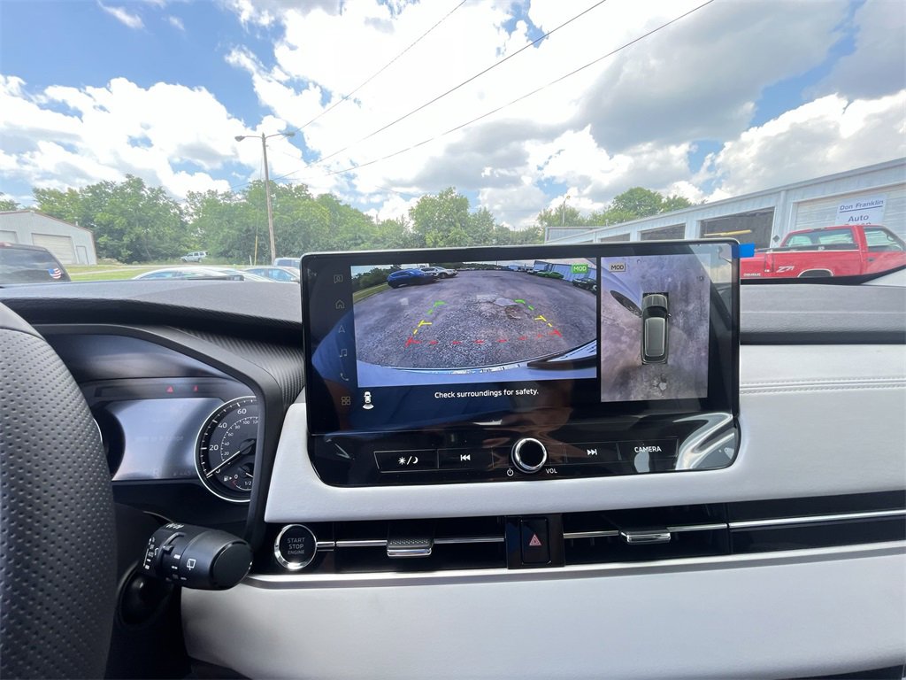 New 2025 Mitsubishi Outlander SE image 17