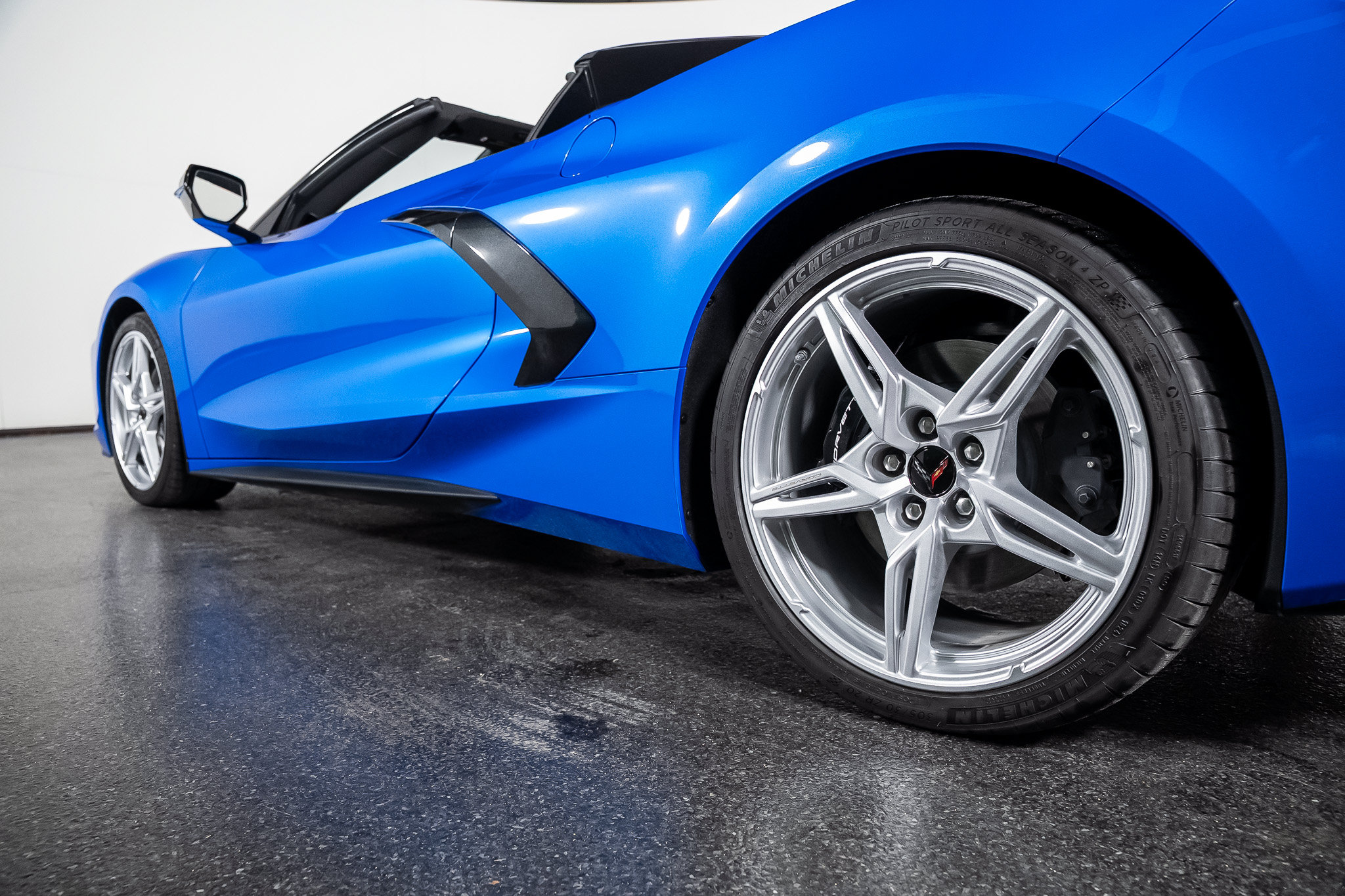 Used 2024 Chevrolet Corvette Stingray Preferred Conv RWD image 21