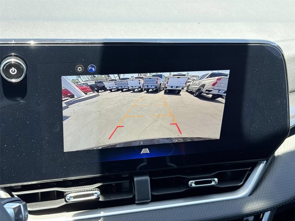 New 2026 Chevrolet Equinox LT FWD image 16