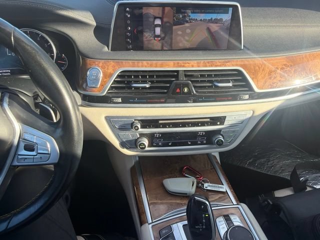Used 2019 BMW 740i RWD image 15